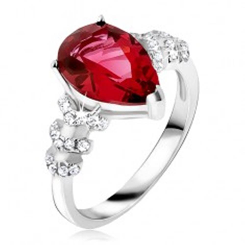 Šperky eshop Prsteň zo striebra 925 - červený slzičkový kameň, číre zirkónové šípky - Veľkosť: 50 mm