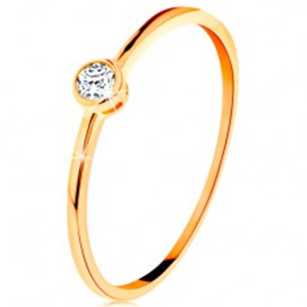 Šperky eshop Prsteň v žltom zlate 585 - okrúhly číry zirkón v lesklej objímke - Veľkosť: 49 mm