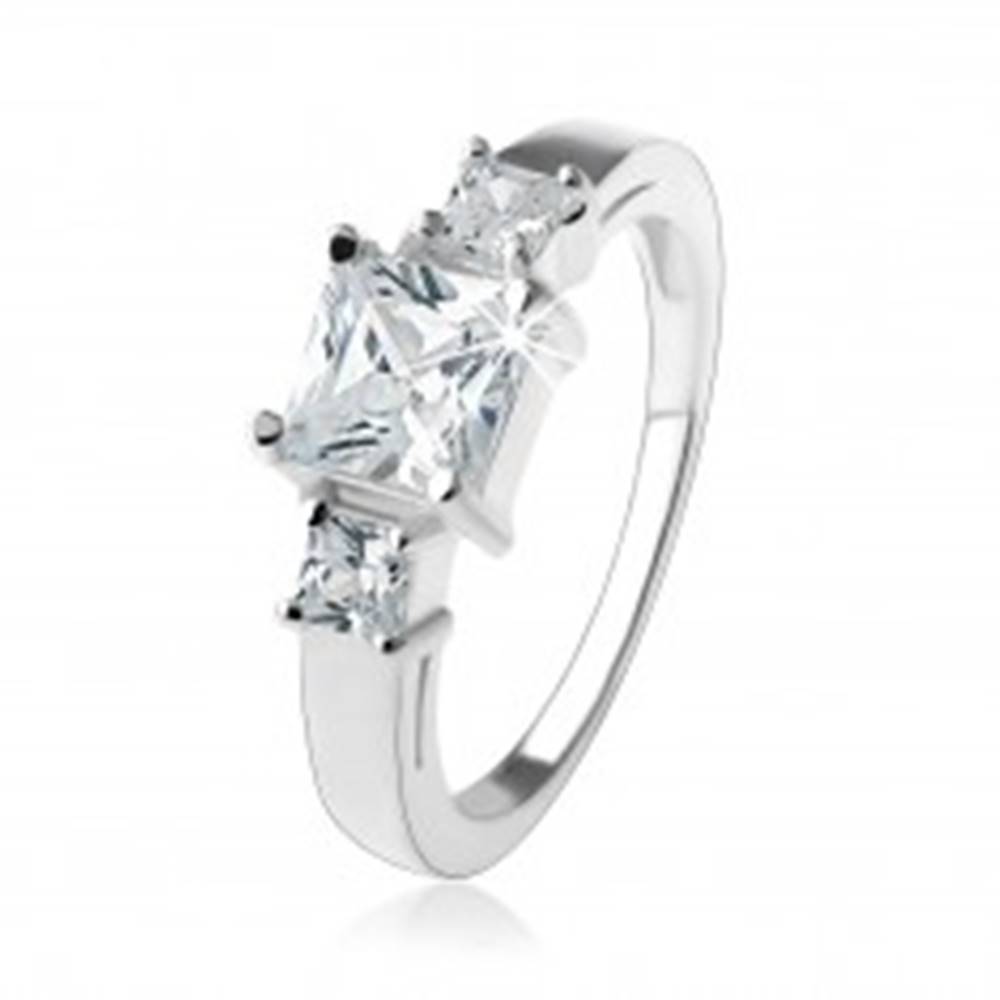 Šperky eshop Zásnubný trblietavý prsteň, štvorcové zirkóny čírej farby, striebro 925 - Veľkosť: 49 mm