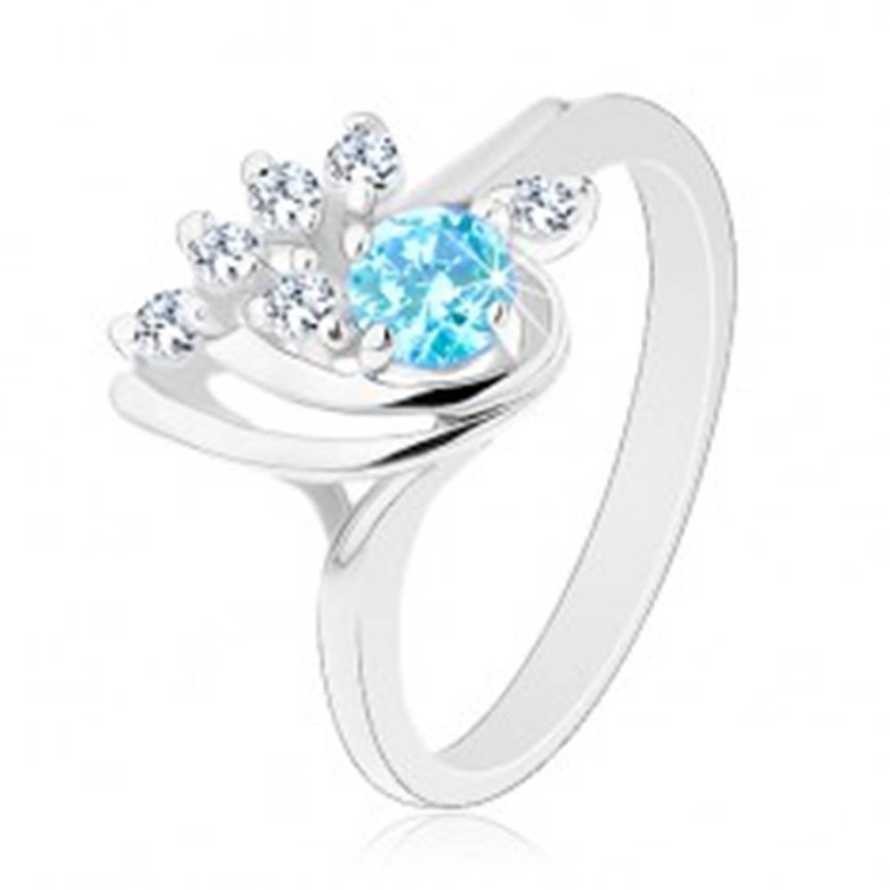 Šperky eshop Trblietavý prsteň - slza s hladkými oblúčikmi, modrý okrúhly zirkón, číra línia - Veľkosť: 55 mm