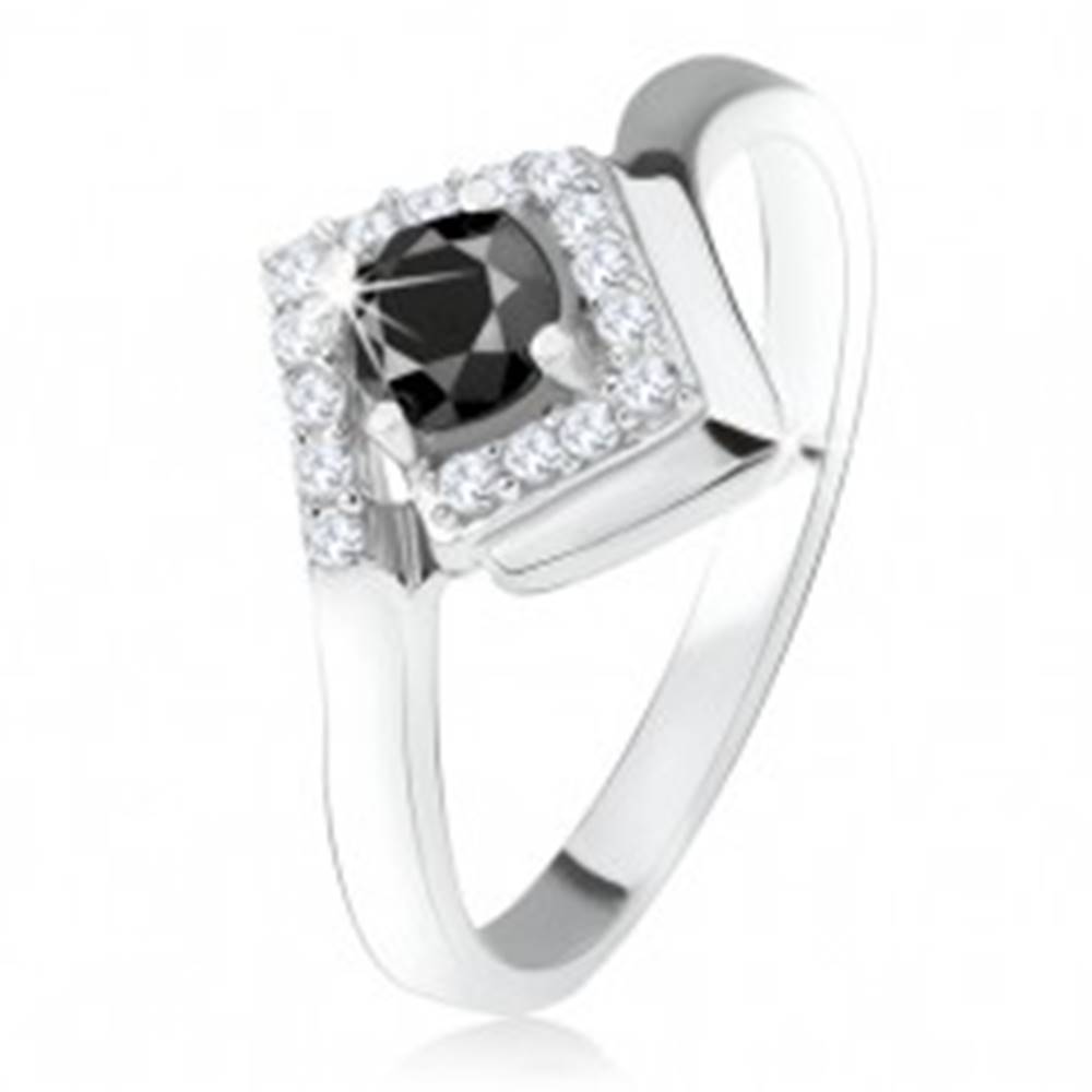 Šperky eshop Strieborný 925 prsteň, okrúhly čierny kamienok v zirkónovom kosoštvorci - Veľkosť: 49 mm