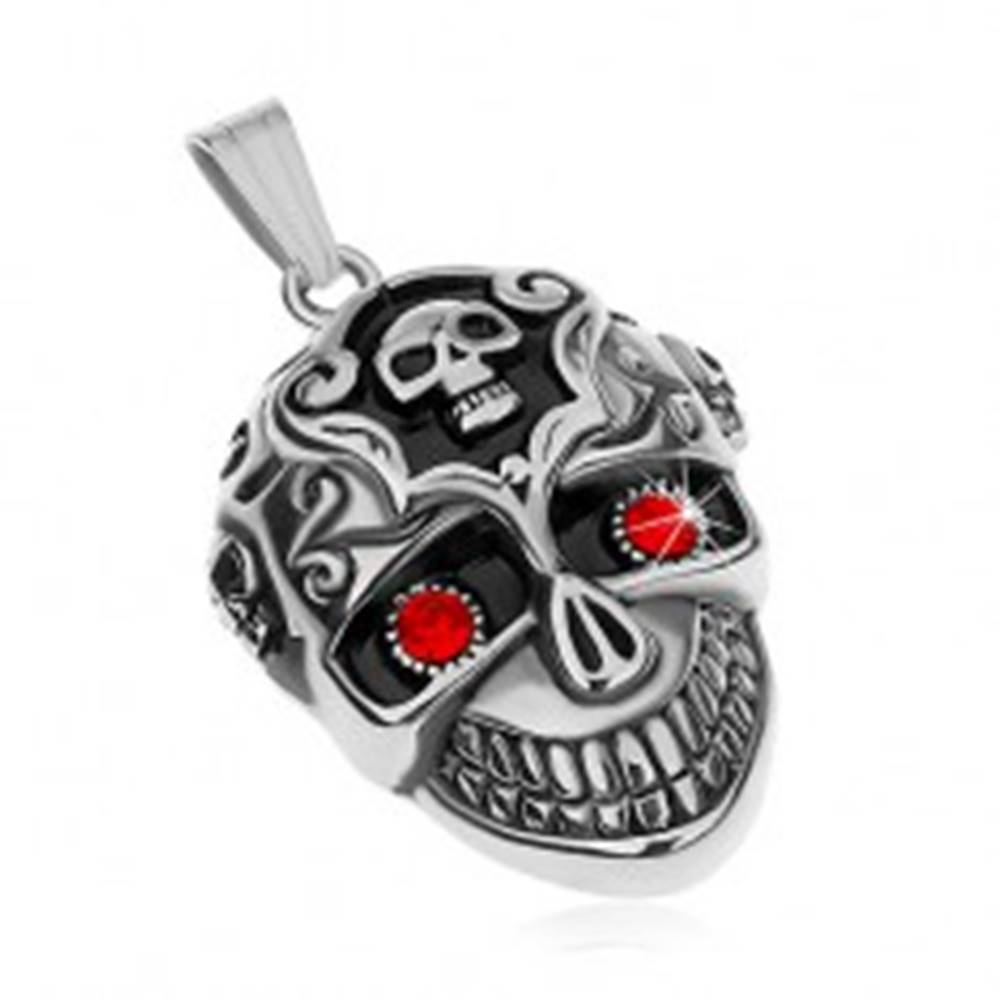 Šperky eshop Prívesok z chirurgickej ocele - patinovaná lebka, červené zirkónové oči