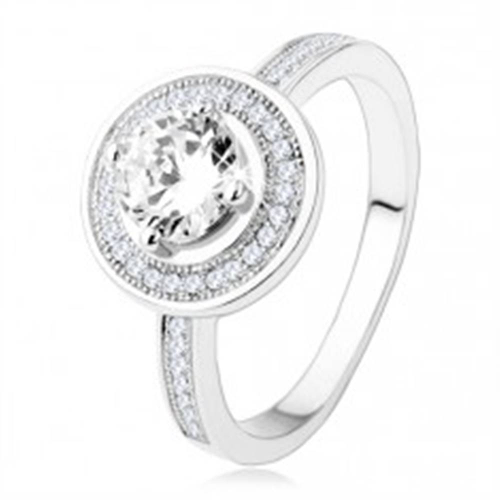 Šperky eshop Zásnubný strieborný prsteň 925, kruh a ramená zdobené zirkónmi, číry kameň - Veľkosť: 49 mm