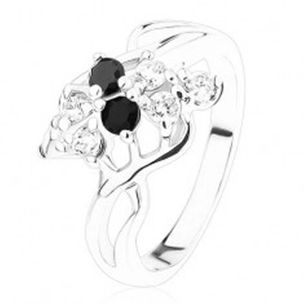 Šperky eshop Oceľový prsteň striebornej farby, číre a čierne zirkóny, prepletené ramená - Veľkosť: 54 mm