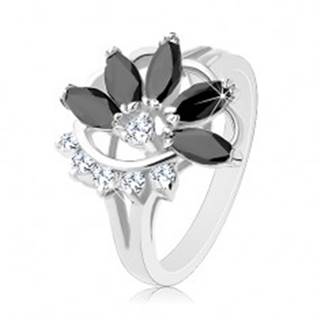Ligotavý prsteň v striebornom odtieni, číry zirkónový oblúk, čierny neúplný kvet - Veľkosť: 47 mm