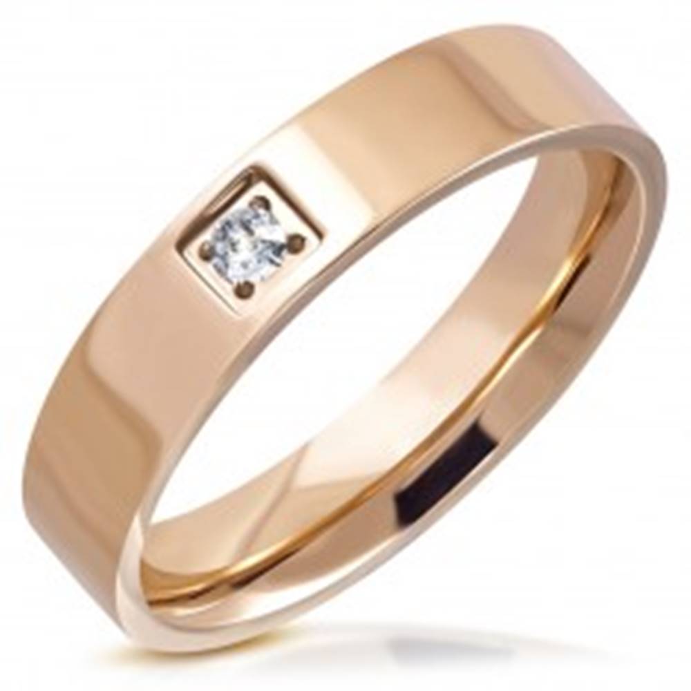 Šperky eshop Lesklý prsteň z ocele - medený odtieň, okrúhly brúsený zirkón v štvorcovej objímke, 5 mm - Veľkosť: 51 mm