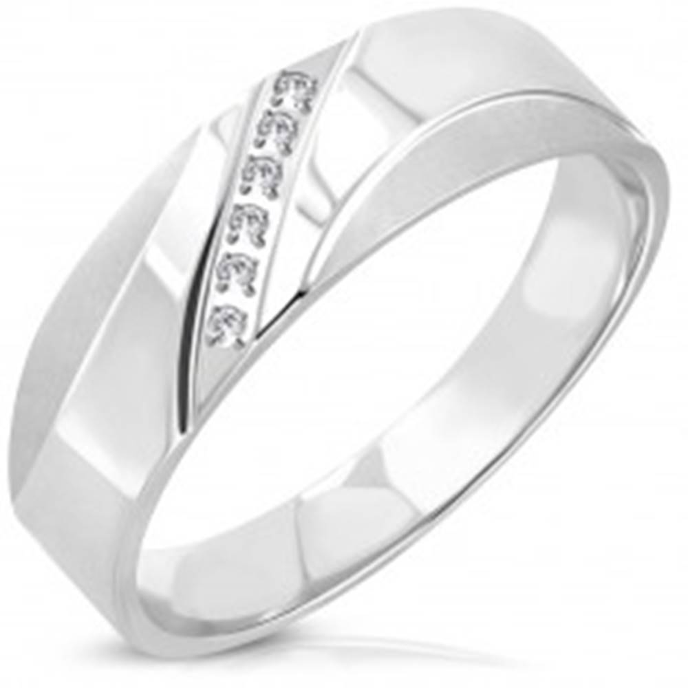 Šperky eshop Oceľový prsteň - diagonálna línia čírych okrúhlych zirkónov, matné oblúčiky - Veľkosť: 51 mm