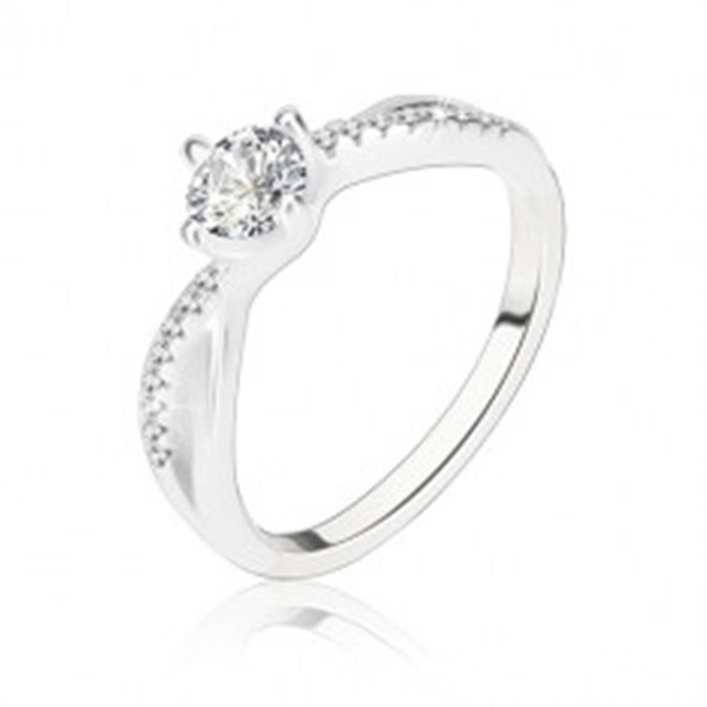 Šperky eshop Zásnubný prsteň, striebro 925, zvlnené prepletené ramená, číry zirkón - Veľkosť: 56 mm