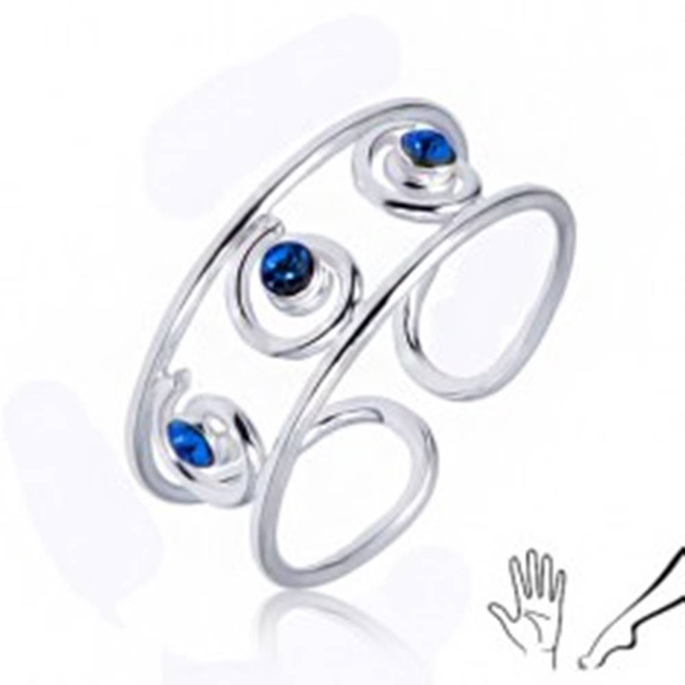 Šperky eshop Strieborný prsteň 925 na ruku alebo nohu, tri modré zirkóny v špirálach