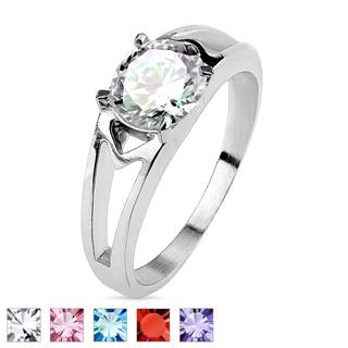 Oceľový prsteň s ozdobnými výrezmi a zirkónom - Veľkosť: 49 mm, Farba: Ružová